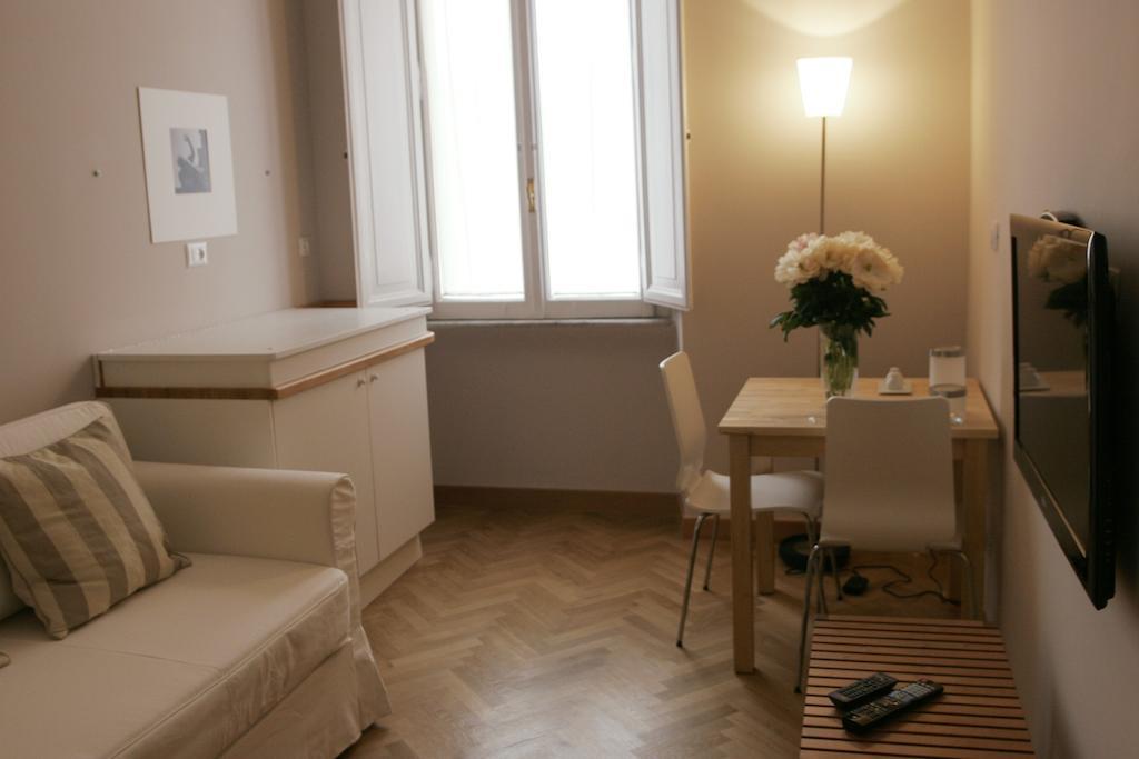 Roman Suite Habitación foto