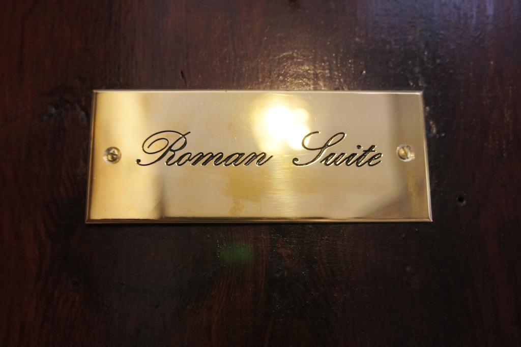 Roman Suite Habitación foto